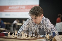 Выиграл шахматную награду в Золингене
