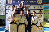 Тюменские студенты добыли девять медалей на чемпионате России по дзюдо